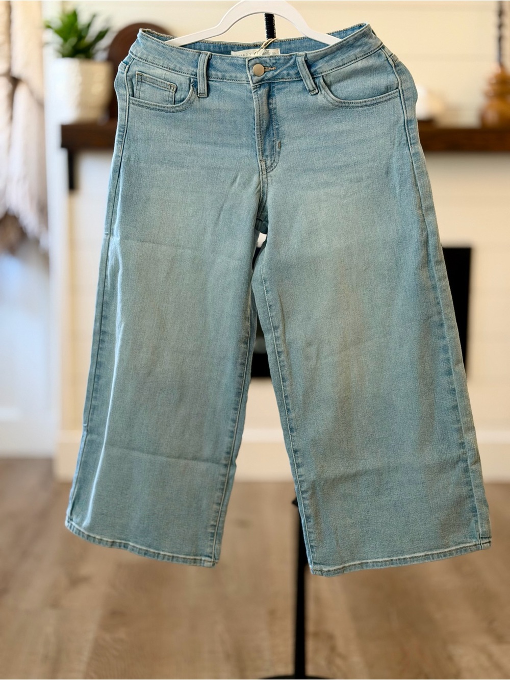 Altar'd State Washed Light Blue Wide-Leg Cropped Jeans